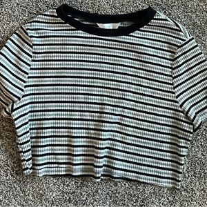 Striped cropped shirt